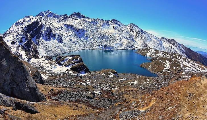 Langtang – Gosaikunda Lake Trek in Gosaikunda Lake - Nepal tour