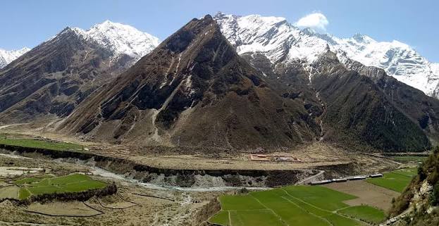 Tsum Valley with Ganesh Himal base camp Trek in Tsum valley - Nepal tour